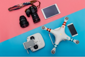 塑料玩具可以發國際快遞到英國嗎?